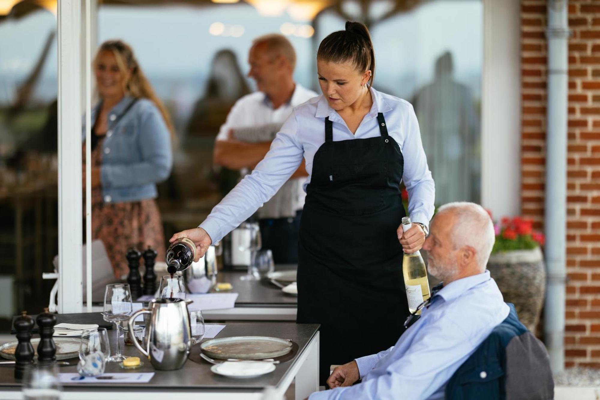 Strandhotel Klinten Aps Rødvig Zewnętrze zdjęcie